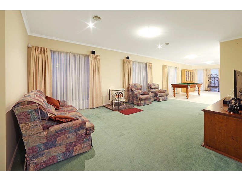 18 Redwood Court, Lysterfield VIC 3156