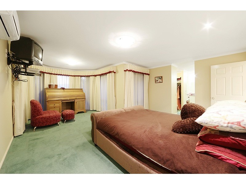 18 Redwood Court, Lysterfield VIC 3156