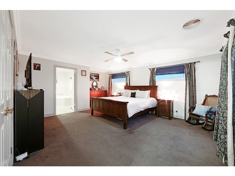 35 Rathgar Road, Lysterfield VIC 3156