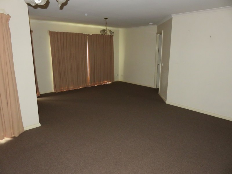 2/51 Avalon Road, Rowville VIC 3178