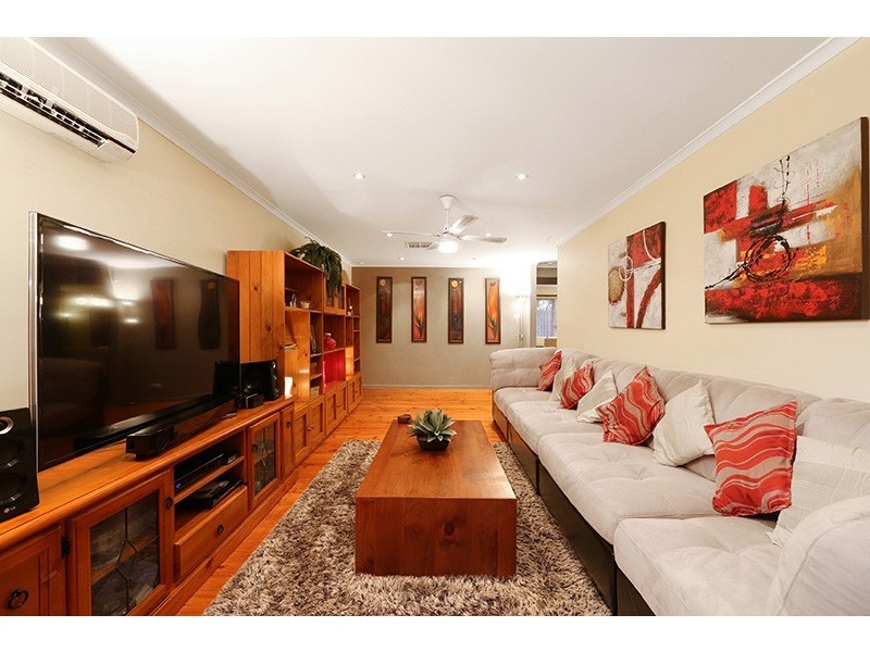 14 Ontario Place, Rowville VIC 3178