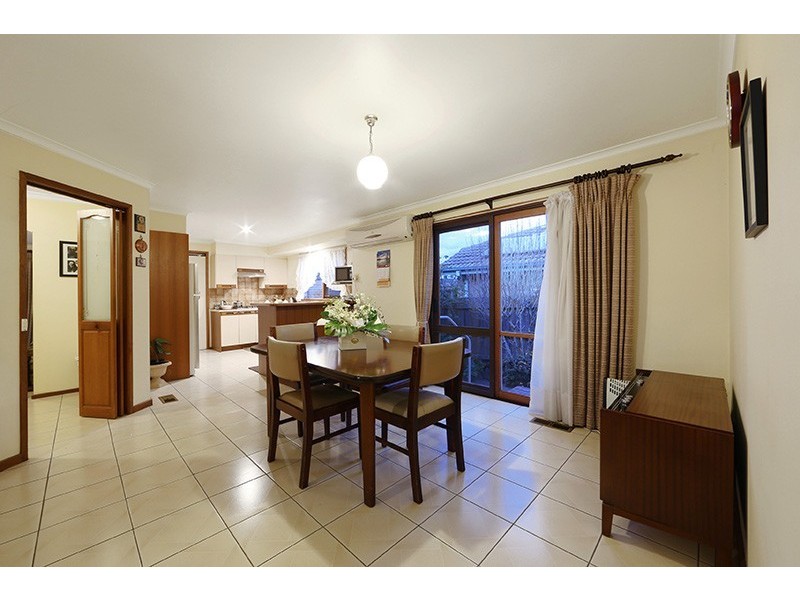 4 Hopkins Close, Rowville VIC 3178