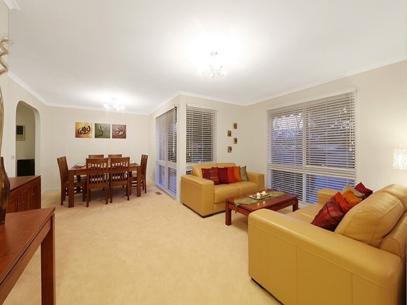 1 Cowin Close, Rowville VIC 3178