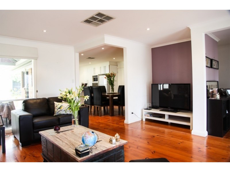 6 Ovens Place, Rowville VIC 3178