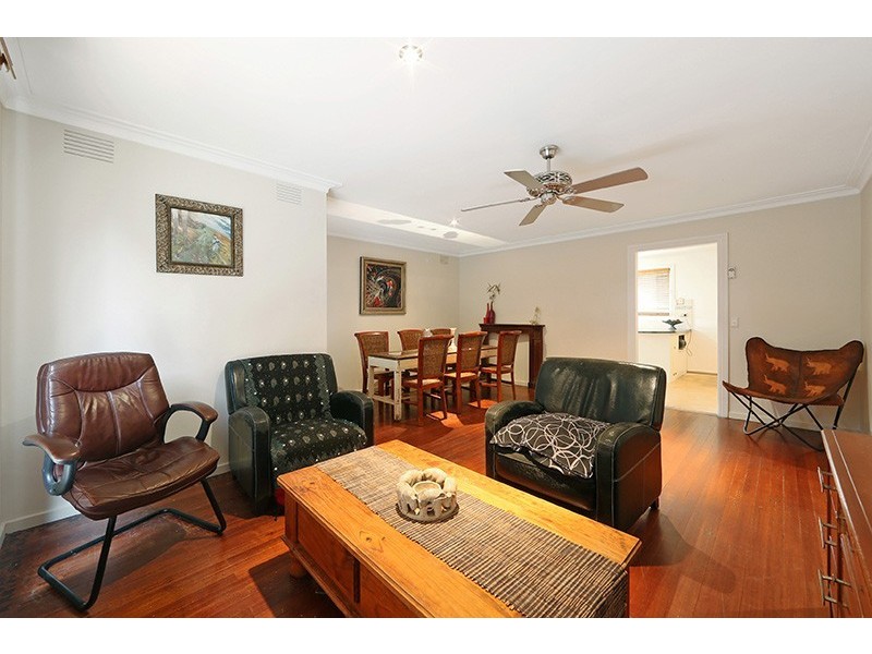 54 Windermere Drive, Ferntree Gully VIC 3156