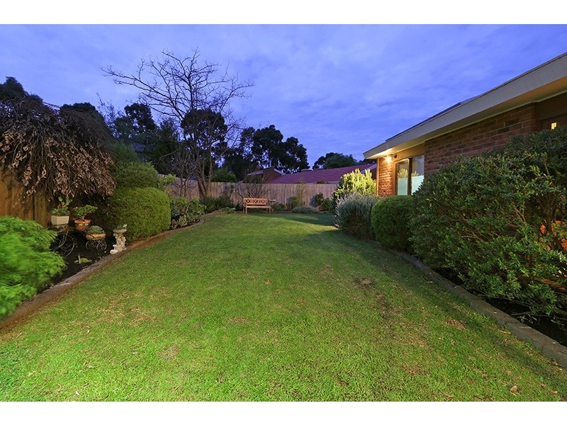 3 St John Place, Rowville VIC 3178