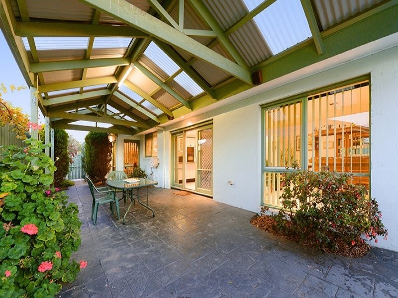 5 Wyandra Way, Rowville VIC 3178