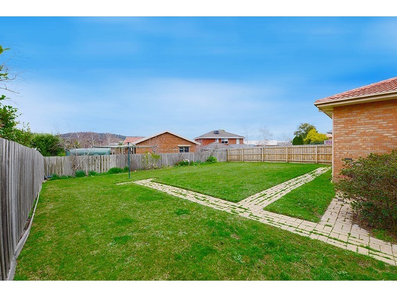 31 Woodside Dve, Rowville VIC 3178