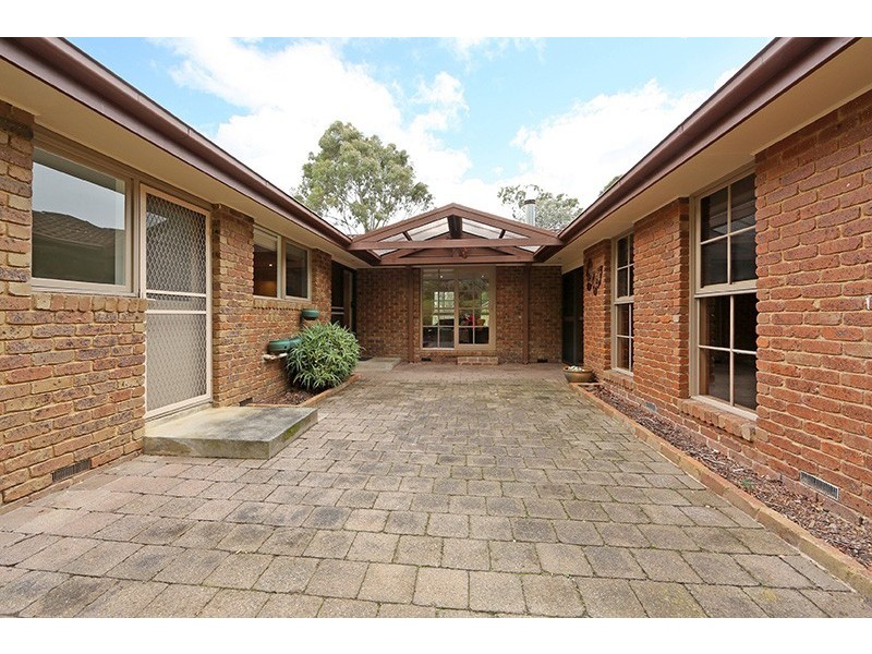 26 Frederick Street, Ferntree Gully VIC 3156