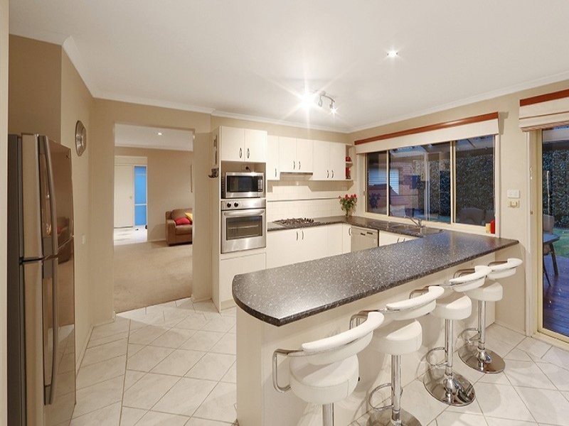64 Waradgery Drive, Rowville VIC 3178