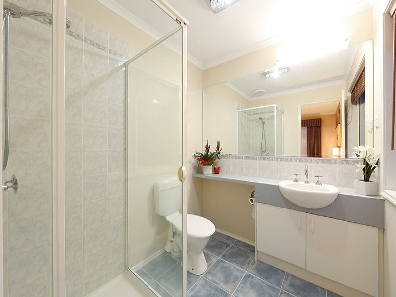 64 Waradgery Drive, Rowville VIC 3178