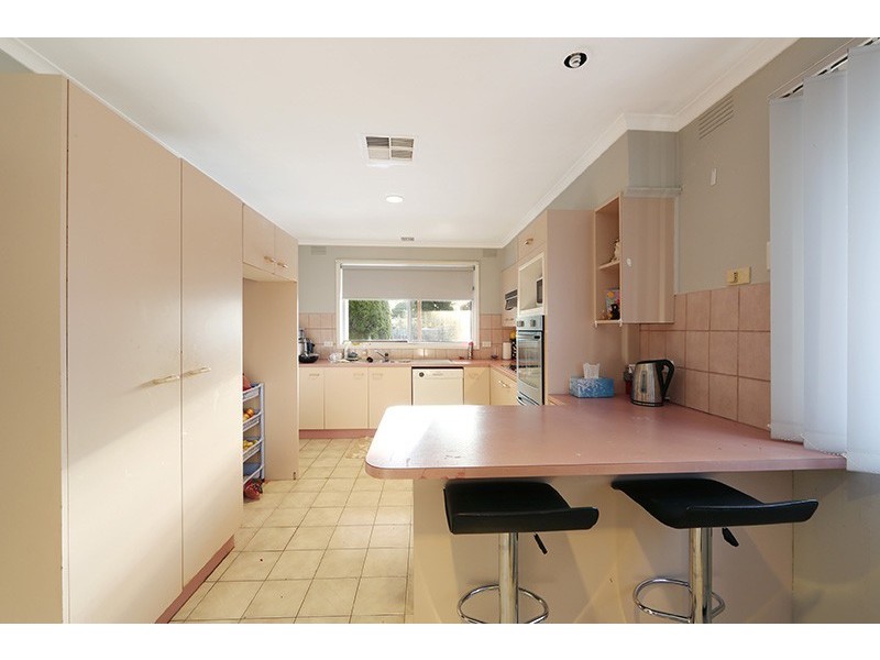 3 Valetta Crescent, Knoxfield VIC 3180