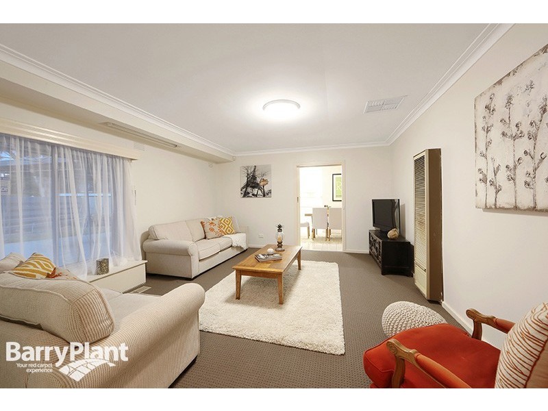 18 Janden Close, Knoxfield VIC 3180