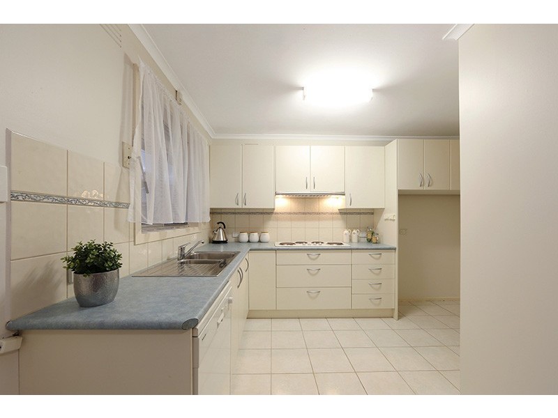 18 Janden Close, Knoxfield VIC 3180