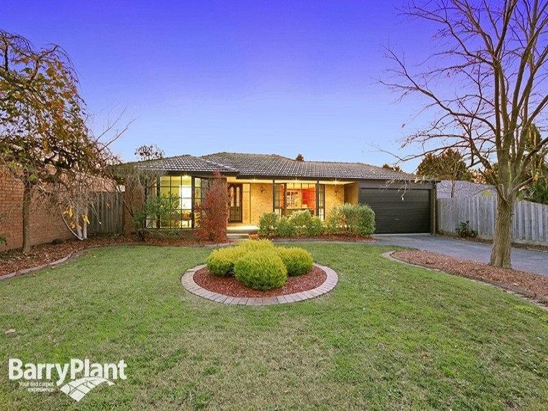294 Dandelion Drive, Rowville VIC 3178