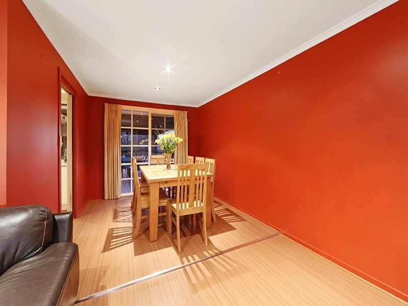 294 Dandelion Drive, Rowville VIC 3178