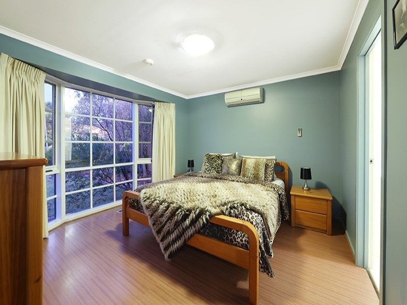 294 Dandelion Drive, Rowville VIC 3178