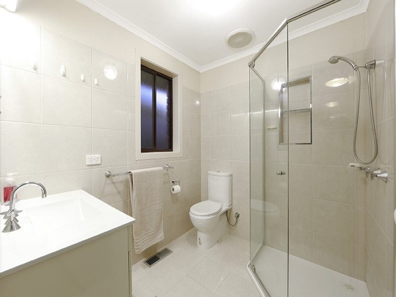 294 Dandelion Drive, Rowville VIC 3178