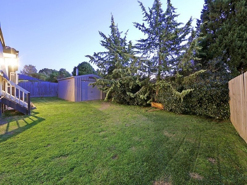 294 Dandelion Drive, Rowville VIC 3178