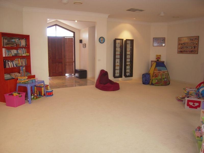 5 Merion Court, Rowville VIC 3178