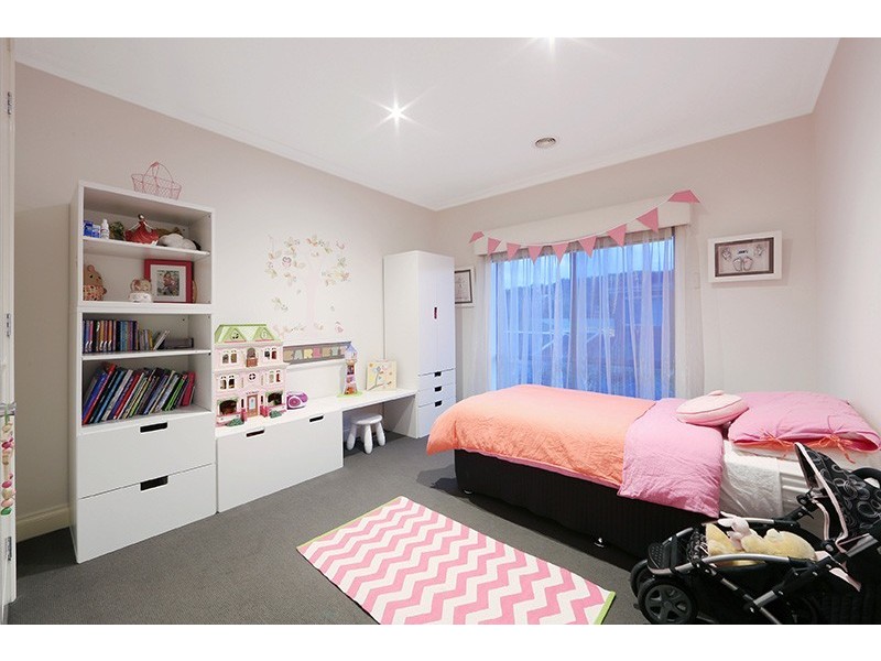 28 Rosewood Boulevard, Lysterfield VIC 3156