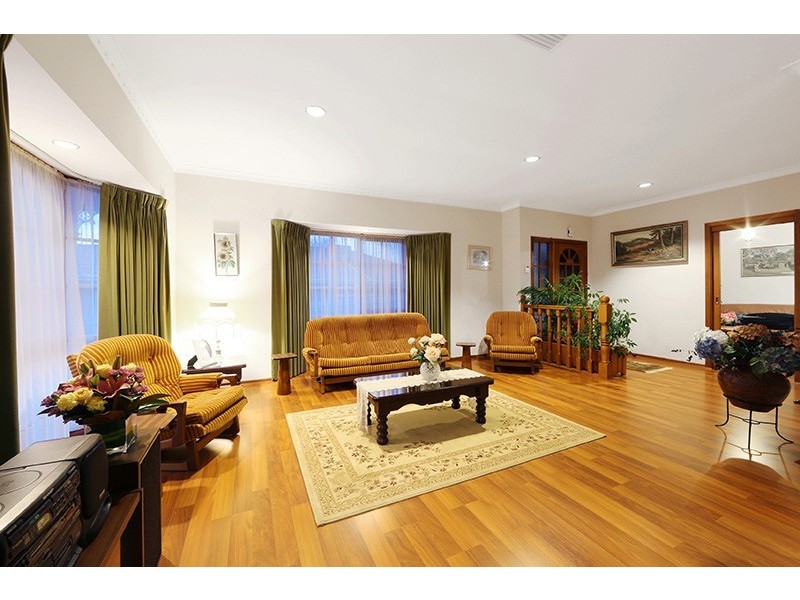 5 Bridle Court, Endeavour Hills VIC 3802