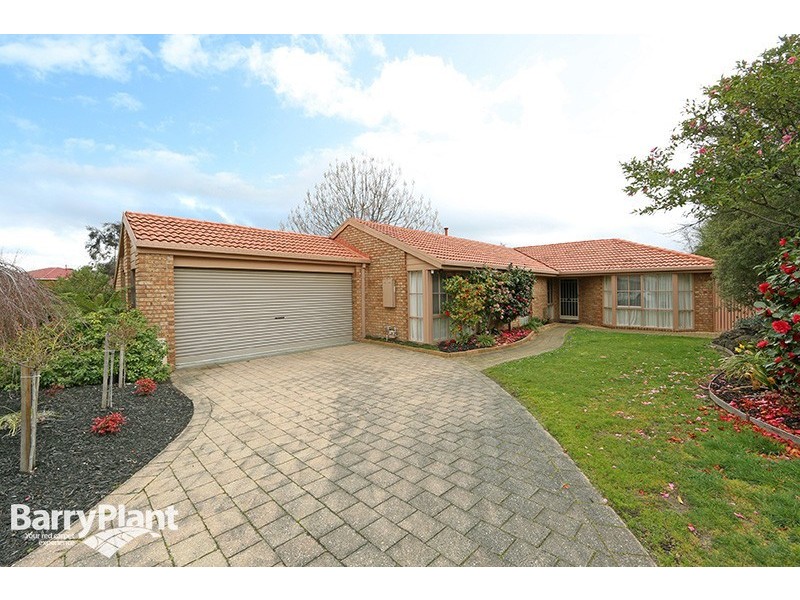 12 Vista Crescent, Rowville VIC 3178