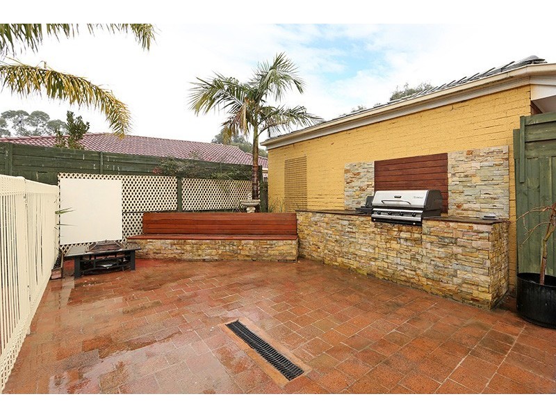 96 Waradgery Drive, Rowville VIC 3178
