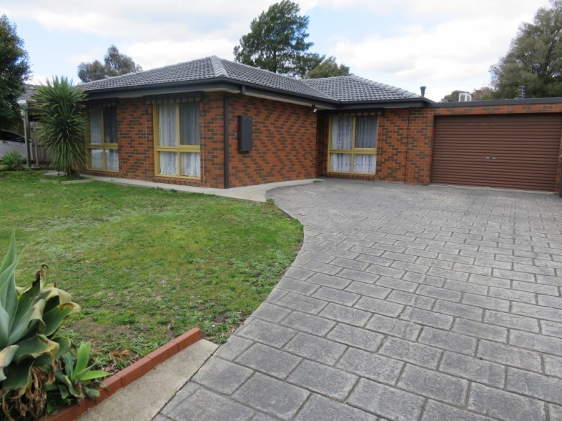 109 Windermere Drive, Ferntree Gully VIC 3156