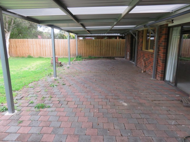 109 Windermere Drive, Ferntree Gully VIC 3156