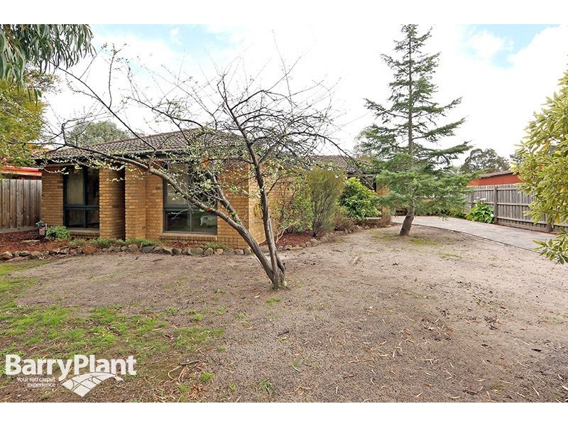 7 Bexsarm Crescent, Rowville VIC 3178