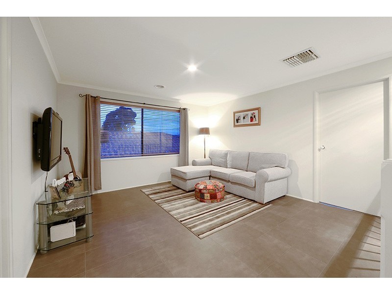 34 Kellbourne Drive, Rowville VIC 3178