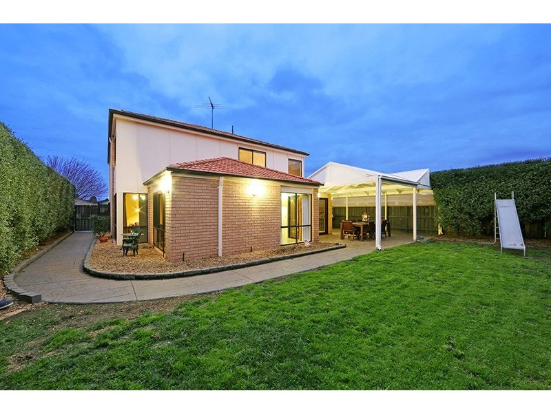 34 Kellbourne Drive, Rowville VIC 3178