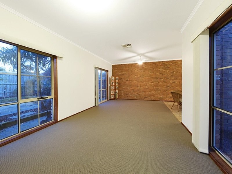 15 Amazon Court, Rowville VIC 3178