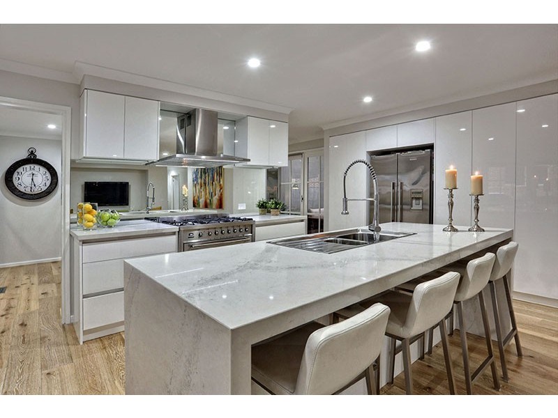 9 Miramah Cl, Rowville VIC 3178