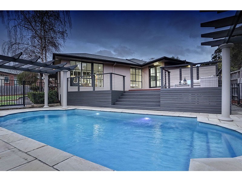 9 Miramah Cl, Rowville VIC 3178