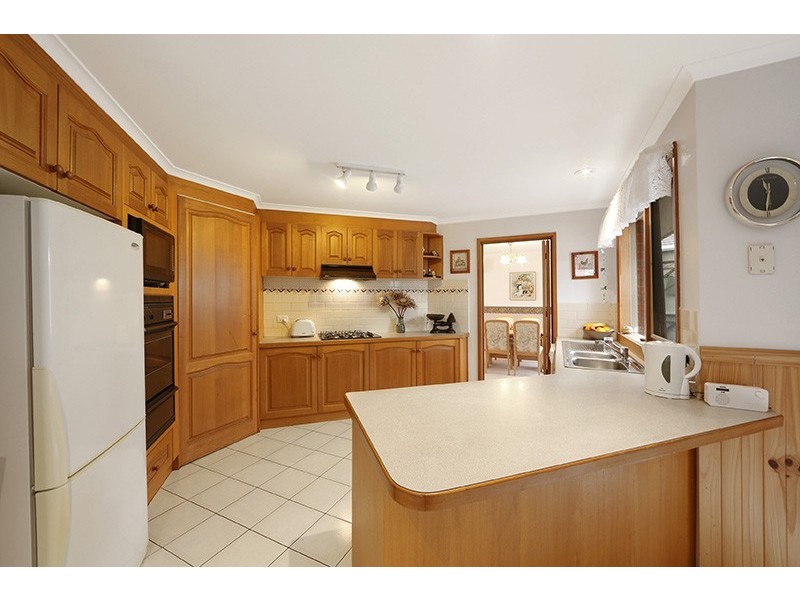 2 Gilda Court, Rowville VIC 3178