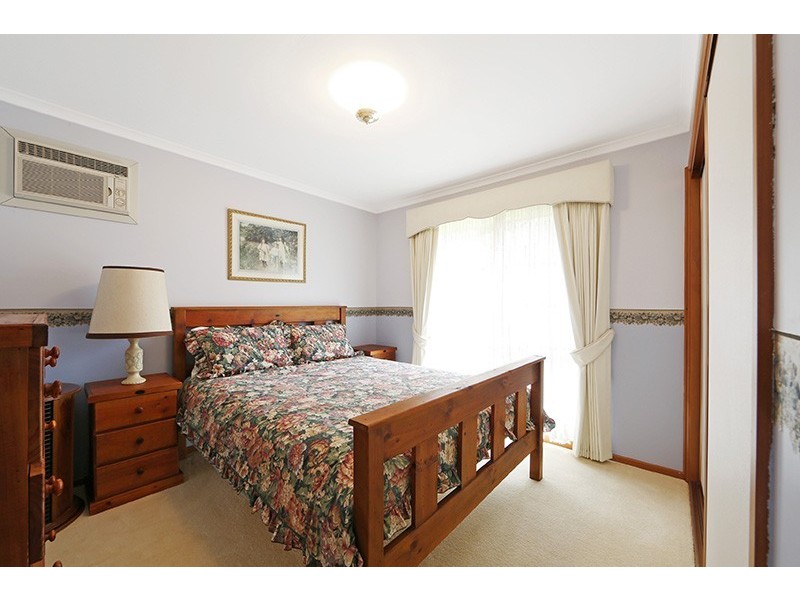 2 Gilda Court, Rowville VIC 3178