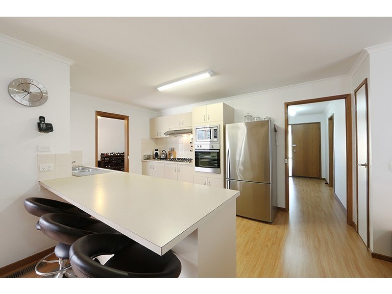 257 Karoo Rd, Rowville VIC 3178