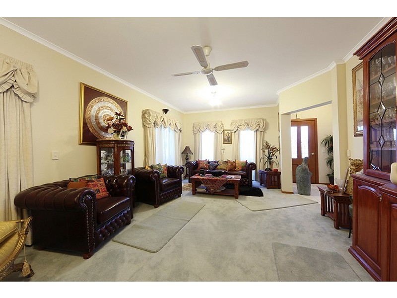 27 Teofilo Drive, Lysterfield VIC 3156