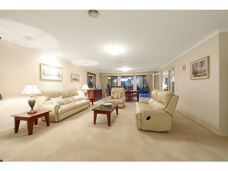 13 Glenview Place, Lysterfield VIC 3156