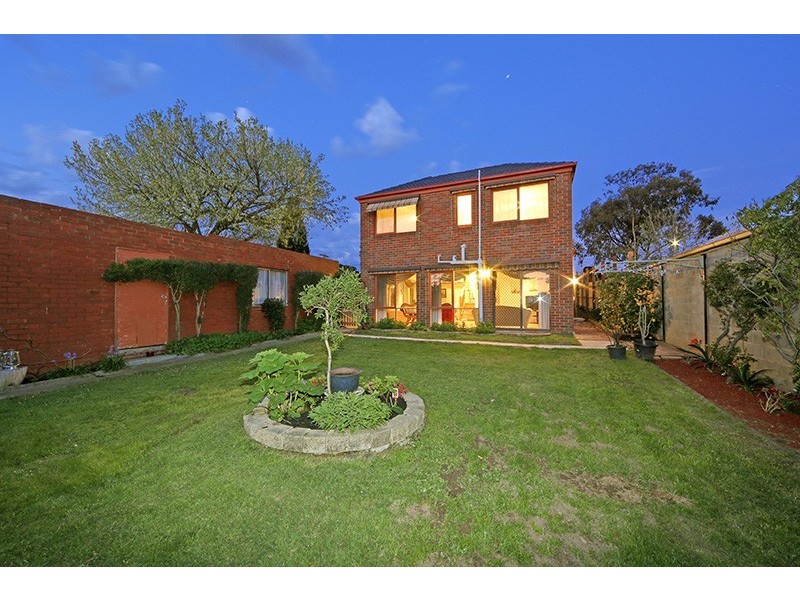 8 Sylphide Way, Wantirna South VIC 3152