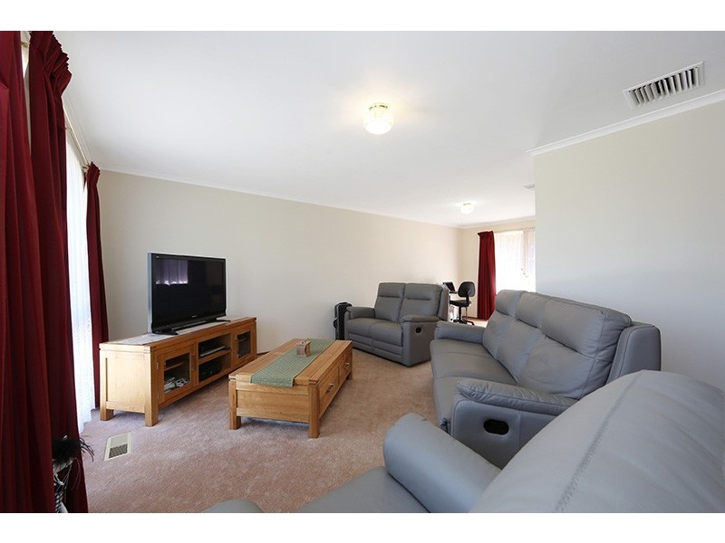 7 Settlers Court, Rowville VIC 3178