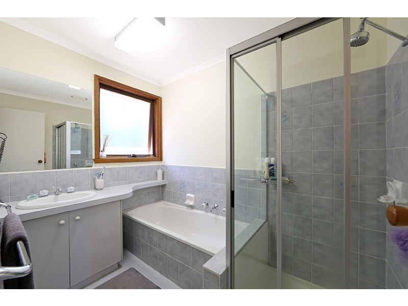 7 Settlers Court, Rowville VIC 3178