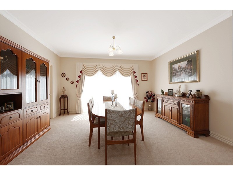 12 Harry Nance Close, Lysterfield VIC 3156