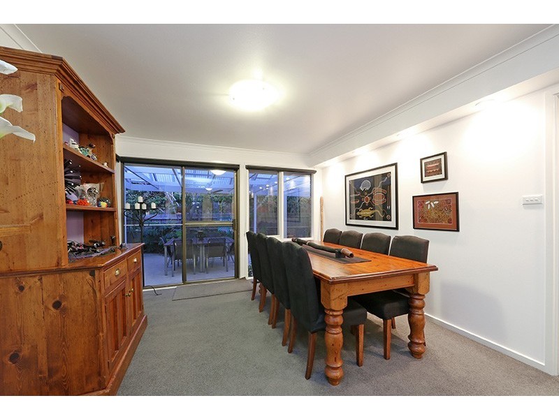 2 Foster Crescent, Knoxfield VIC 3180