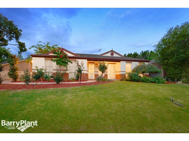 16 Mayfair Drive, Ferntree Gully VIC 3156