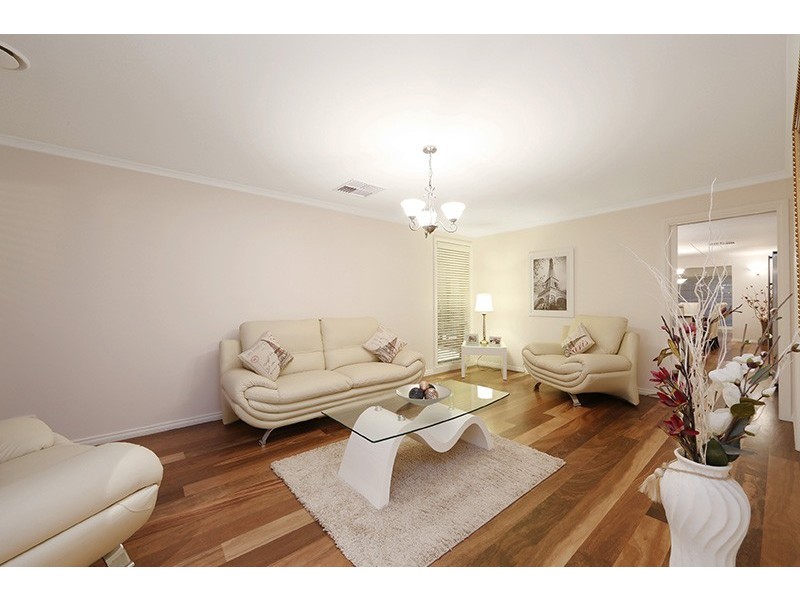 92 Pia Drive, Rowville VIC 3178