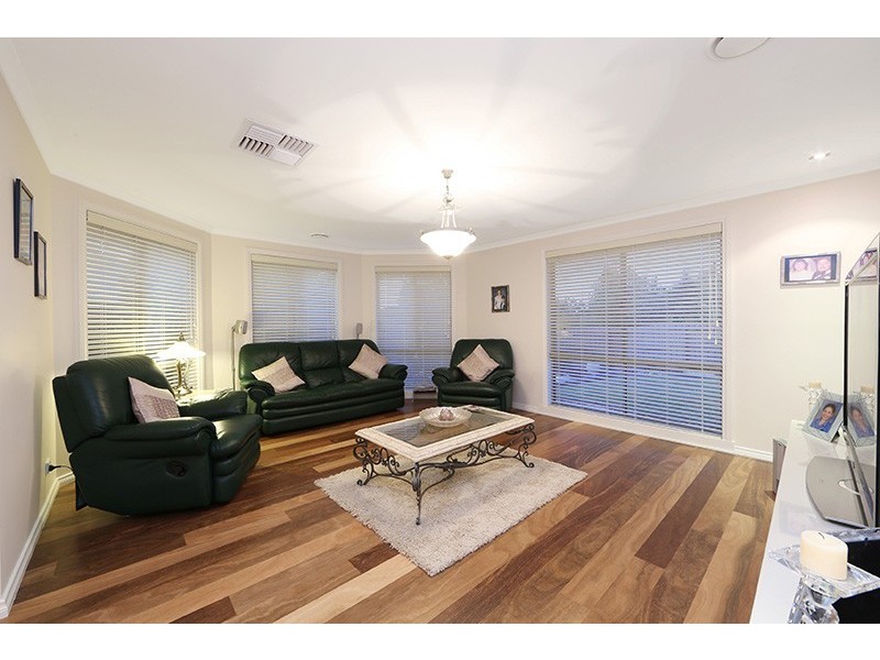 92 Pia Drive, Rowville VIC 3178