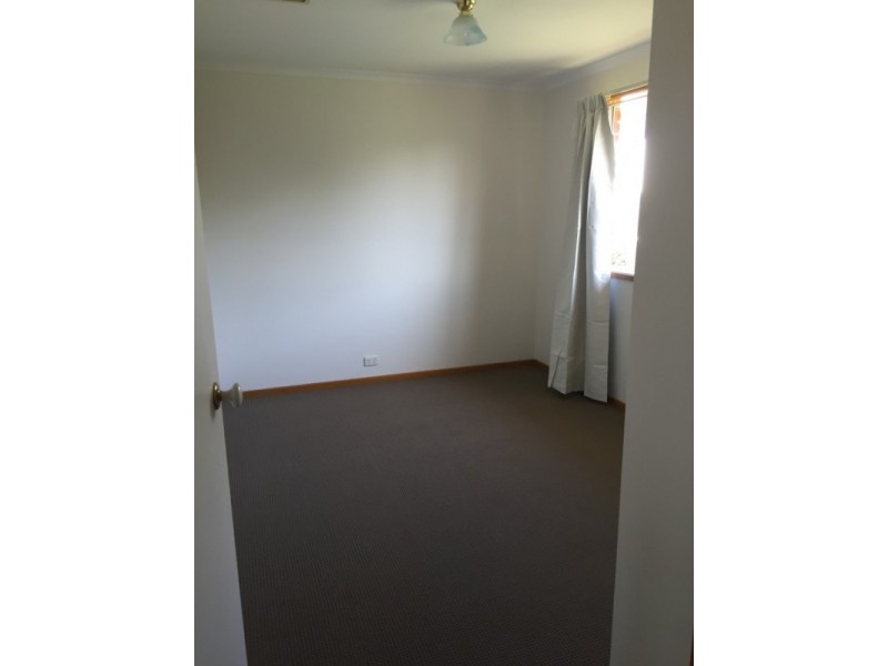 16 Hampshire Court, Rowville VIC 3178